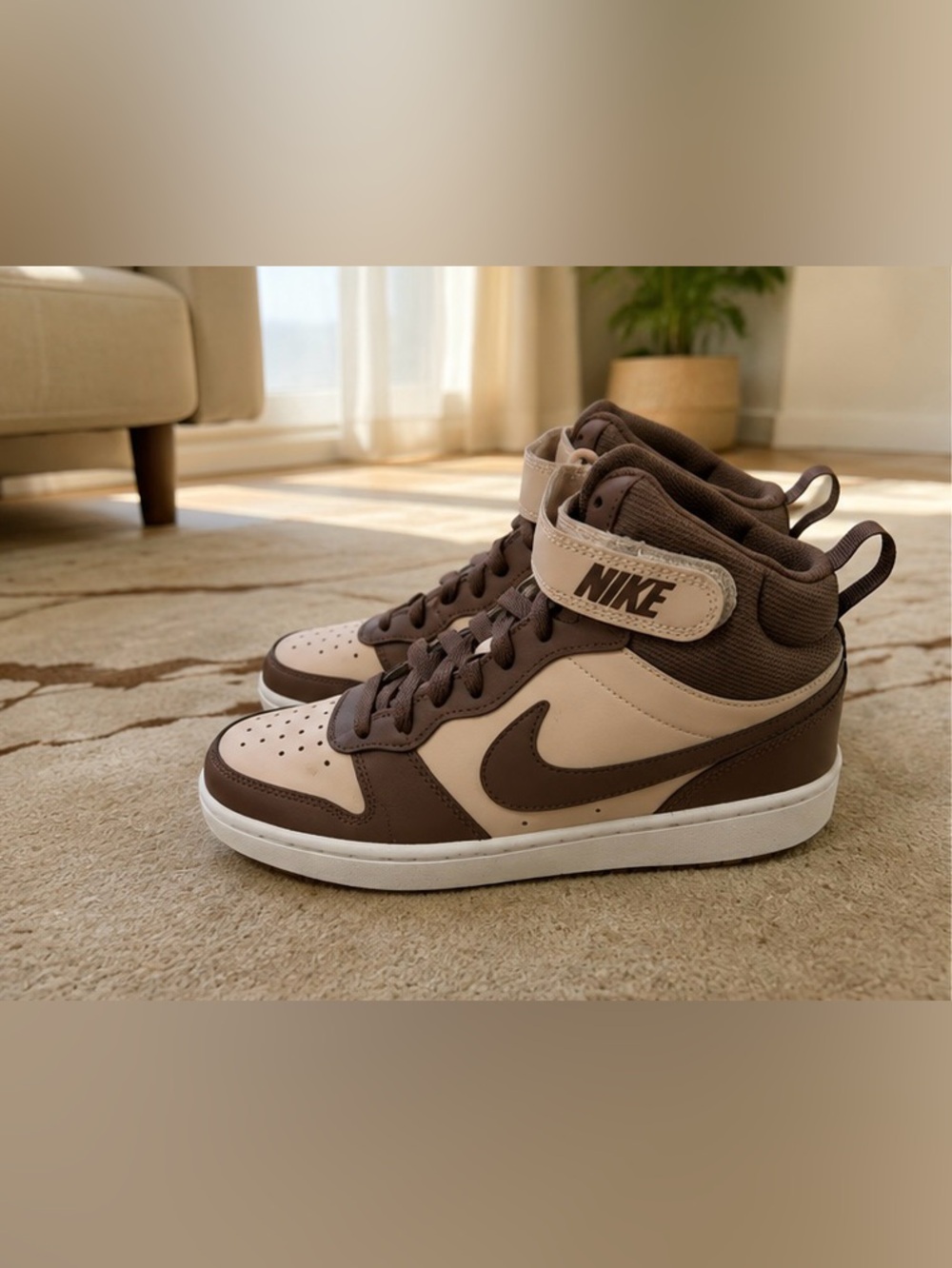 Nike Court Borough Mid 2 (GS) Kids 5Y Brown Mid Top CD7782-603 **BOX NO LID**